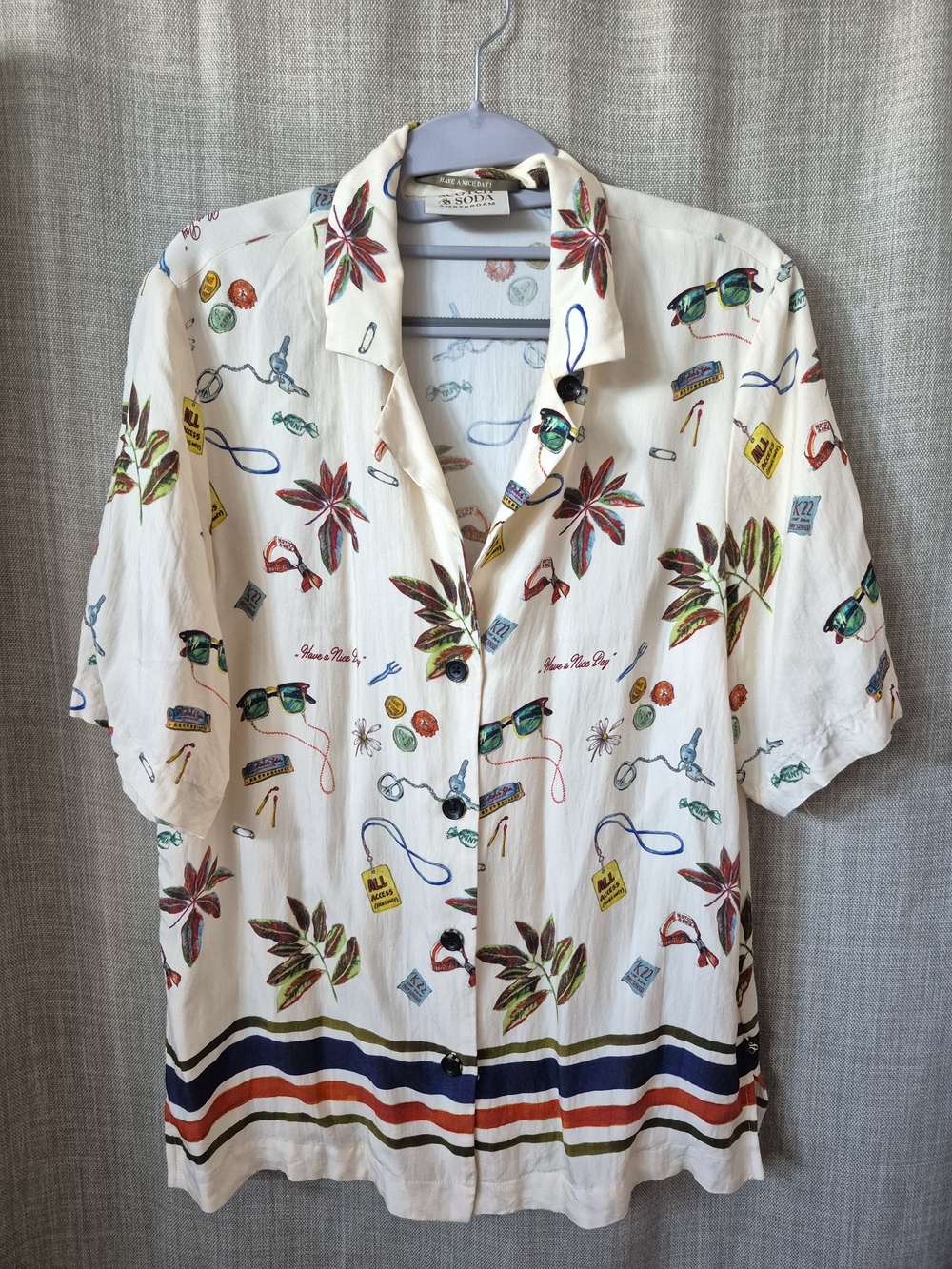 Scotch & Soda Cream Short-Sleeve Camp Shirt with Multicolor Travel Print